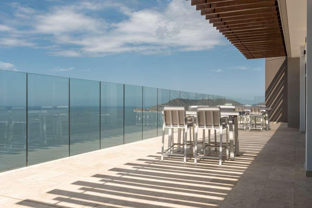Готель Hilton Santa Marta Ресторан фото