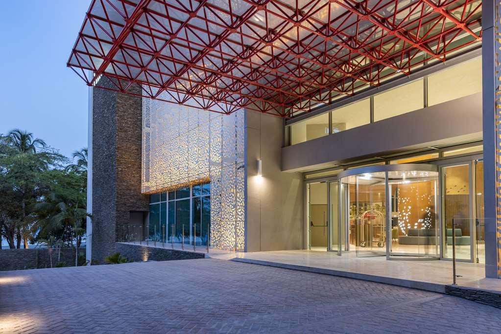 Готель Hilton Santa Marta Екстер'єр фото