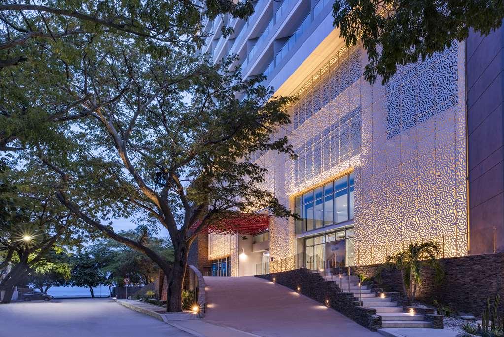 Готель Hilton Santa Marta Екстер'єр фото