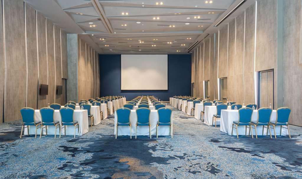 Готель Hilton Santa Marta Зручності фото
